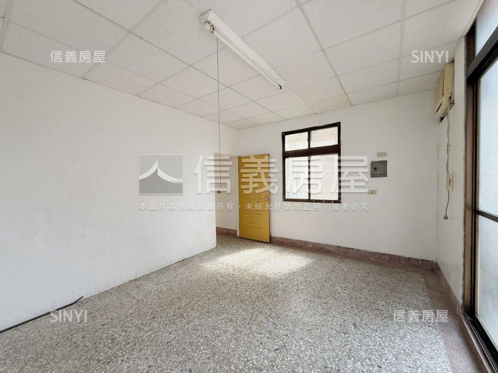 邊間三面採光有孝親房透天房屋室內格局與周邊環境