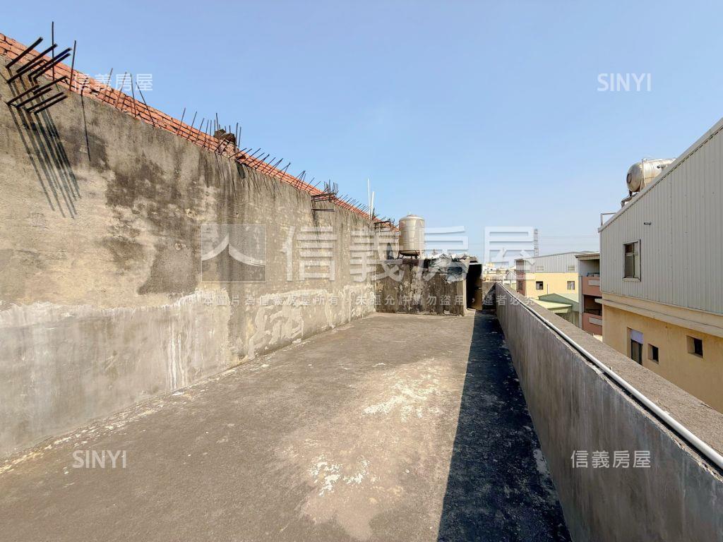 邊間三面採光有孝親房透天房屋室內格局與周邊環境