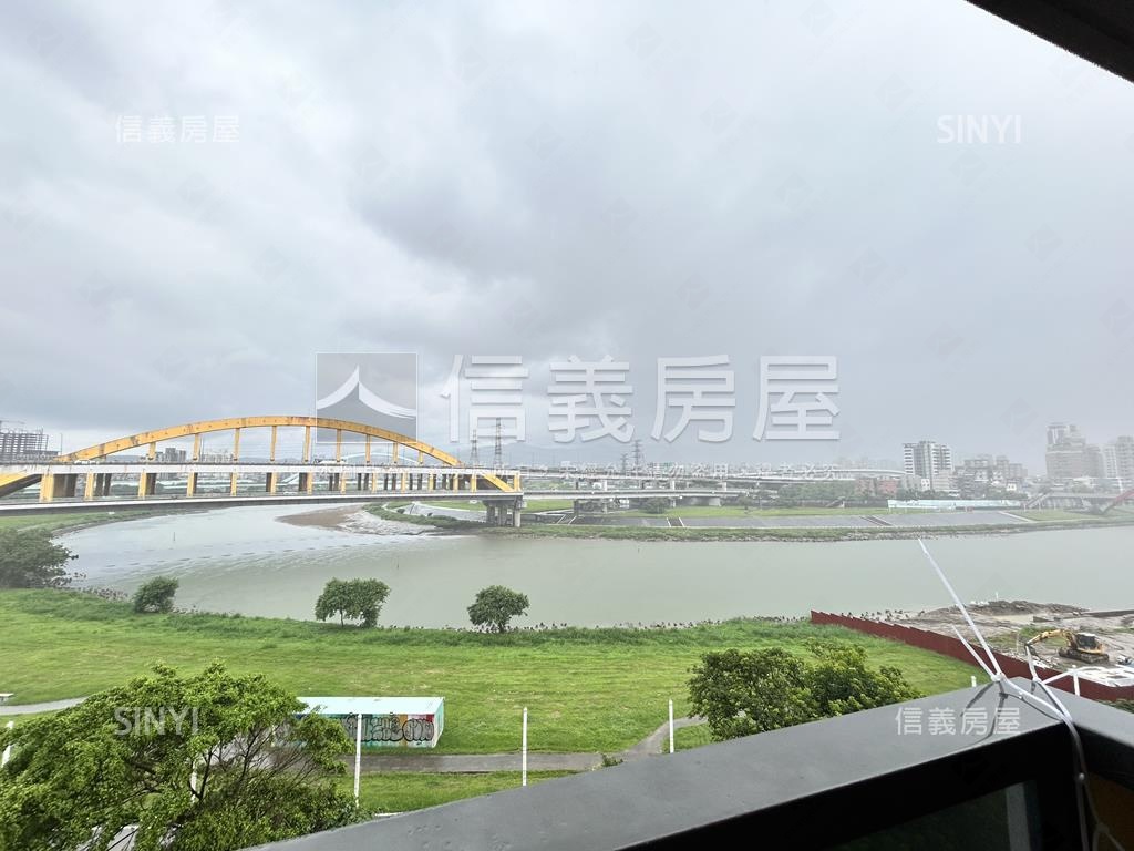 松河街電梯景觀２房房屋室內格局與周邊環境
