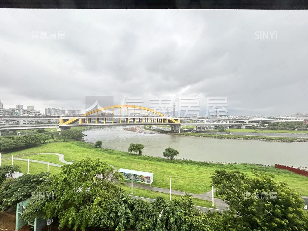 松河街電梯景觀２房房屋室內格局與周邊環境