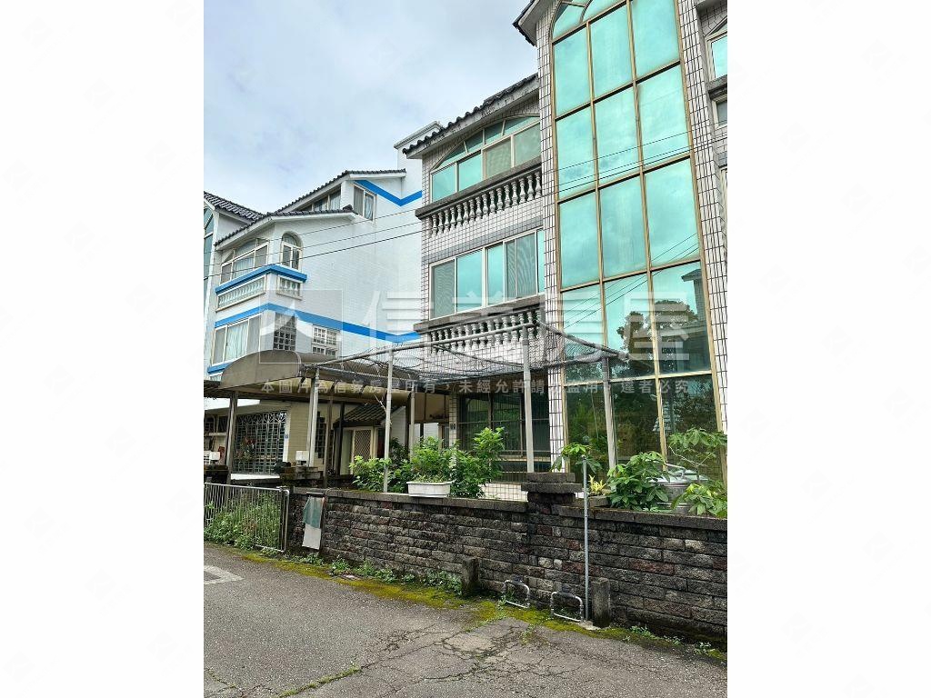 專任精緻逸境莊園大別墅房屋室內格局與周邊環境