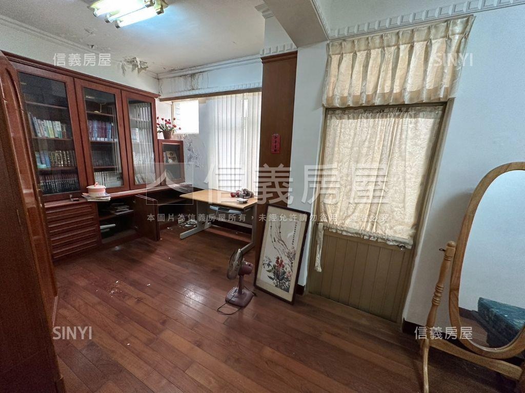 專任精緻逸境莊園大別墅房屋室內格局與周邊環境