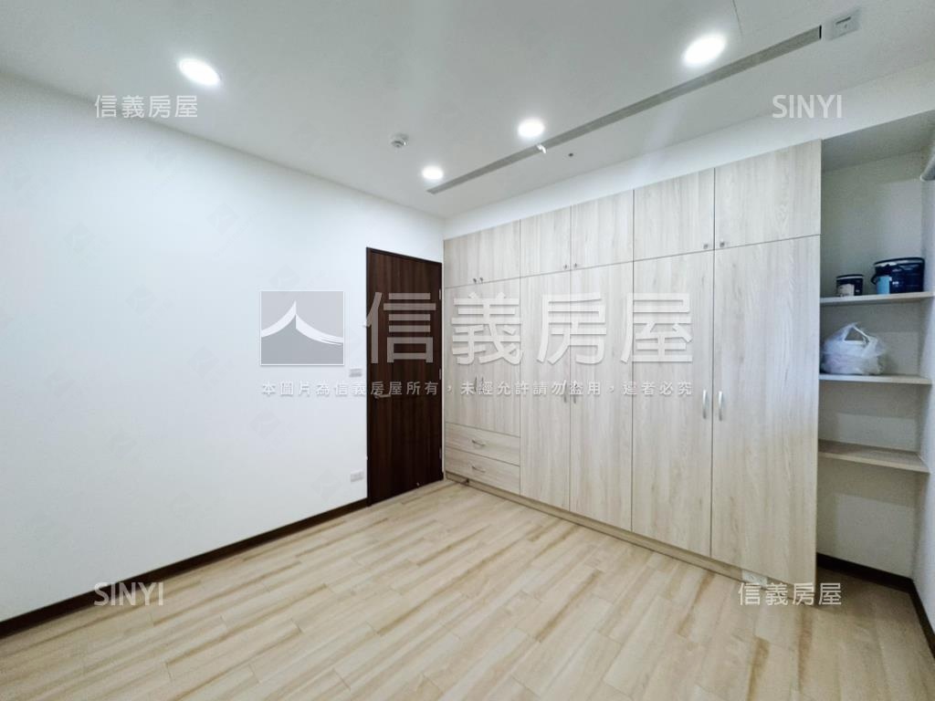 品陽大苑｜豪邸三房平車房屋室內格局與周邊環境