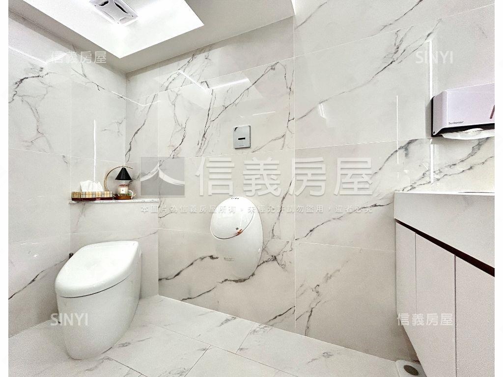 近愛河面寬精品樓店房屋室內格局與周邊環境