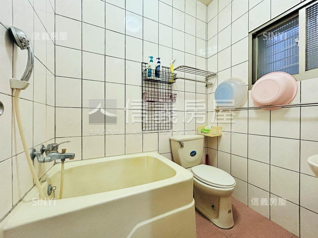 專任♥三重國小馬路邊透店房屋室內格局與周邊環境