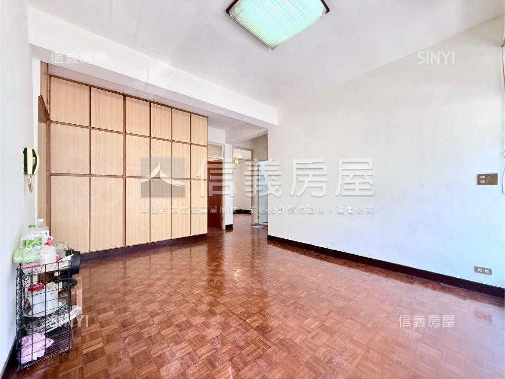 百忍街邊間三樓房屋室內格局與周邊環境