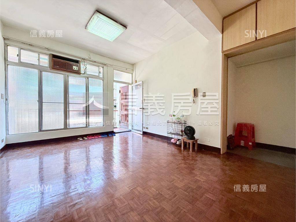 百忍街邊間三樓房屋室內格局與周邊環境