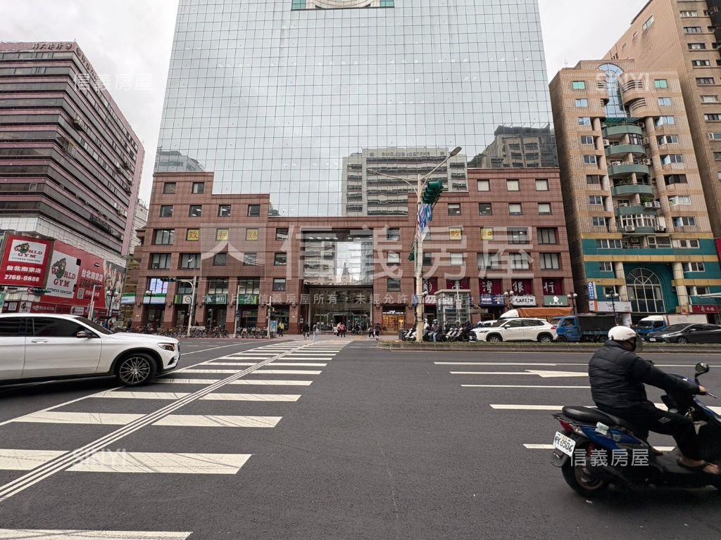 南京東路國家企業大樓車位房屋室內格局與周邊環境