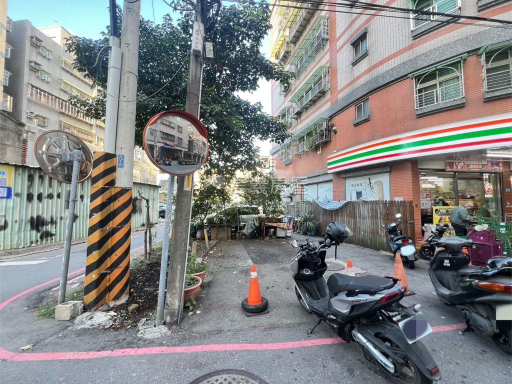 ．蘆洲傳家寶土地房屋室內格局與周邊環境