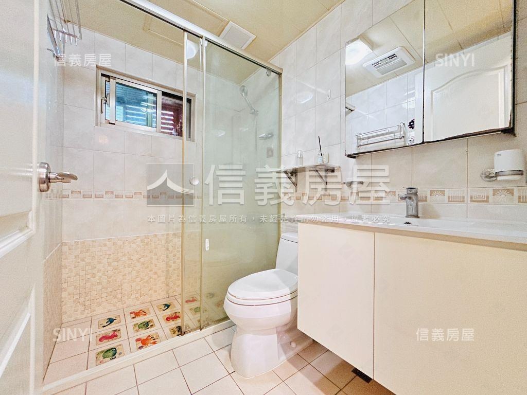 近藝文富士兩房車位房屋室內格局與周邊環境