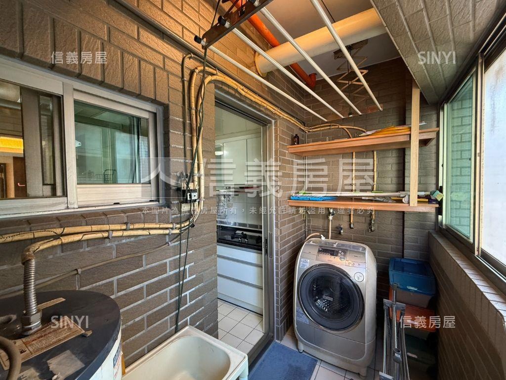 近藝文富士兩房車位房屋室內格局與周邊環境