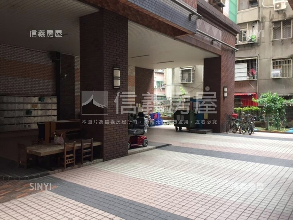 惜福大坪數平面車位房屋室內格局與周邊環境