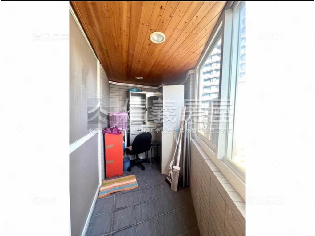 南門實小２房住辦皆宜房屋室內格局與周邊環境