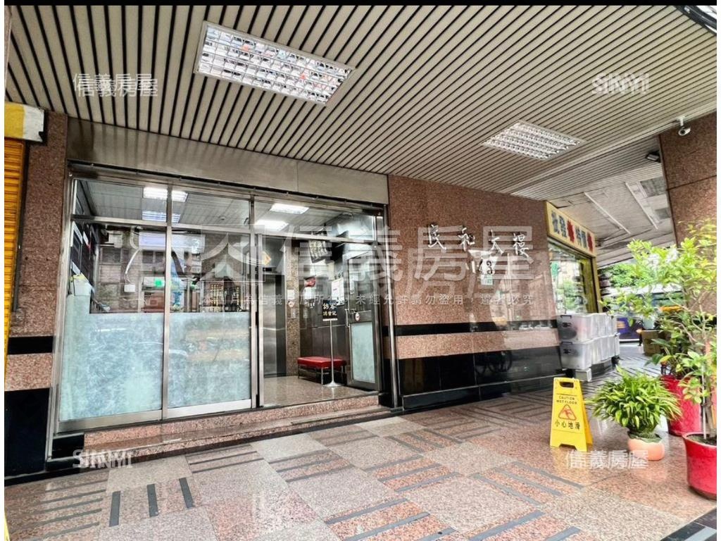 南門實小２房住辦皆宜房屋室內格局與周邊環境