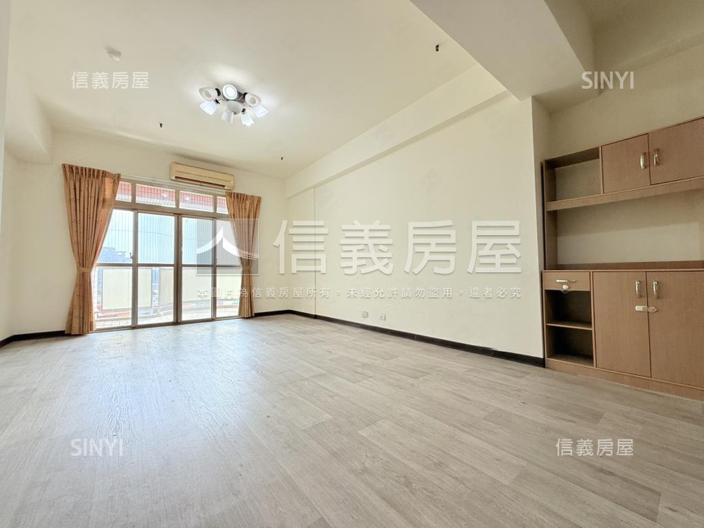 梅川鮮境優美三房平車房屋室內格局與周邊環境