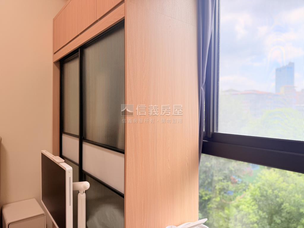 強推。捷運綠意雙陽台兩房房屋室內格局與周邊環境
