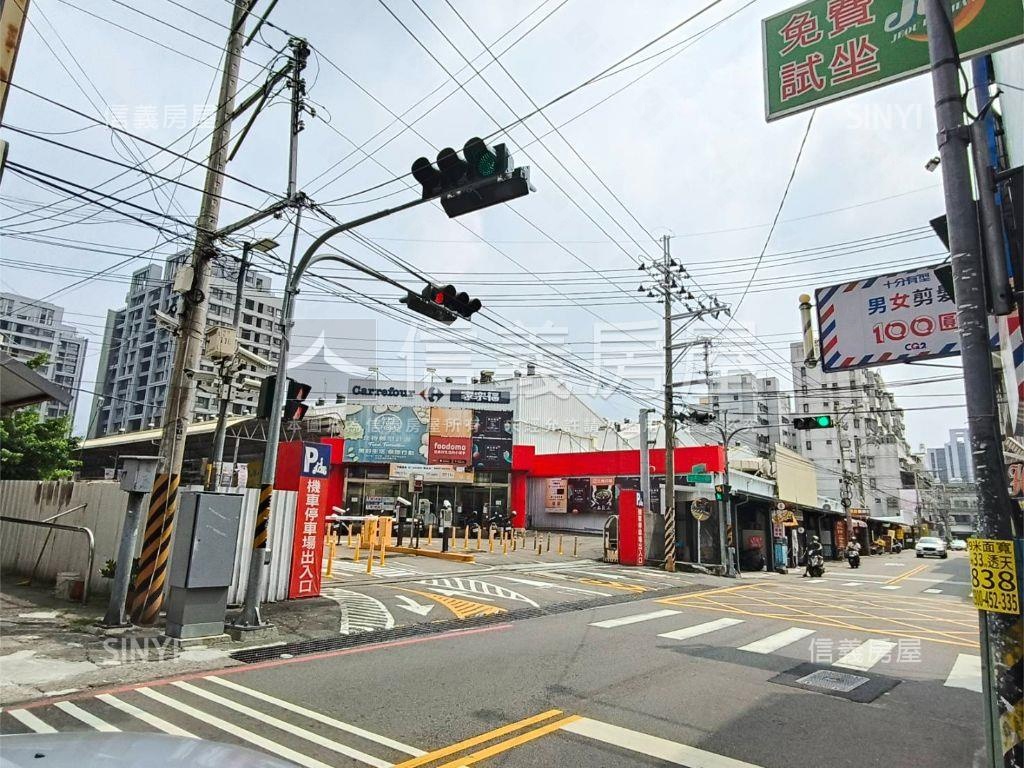 近國小收租透套Ｂ房屋室內格局與周邊環境