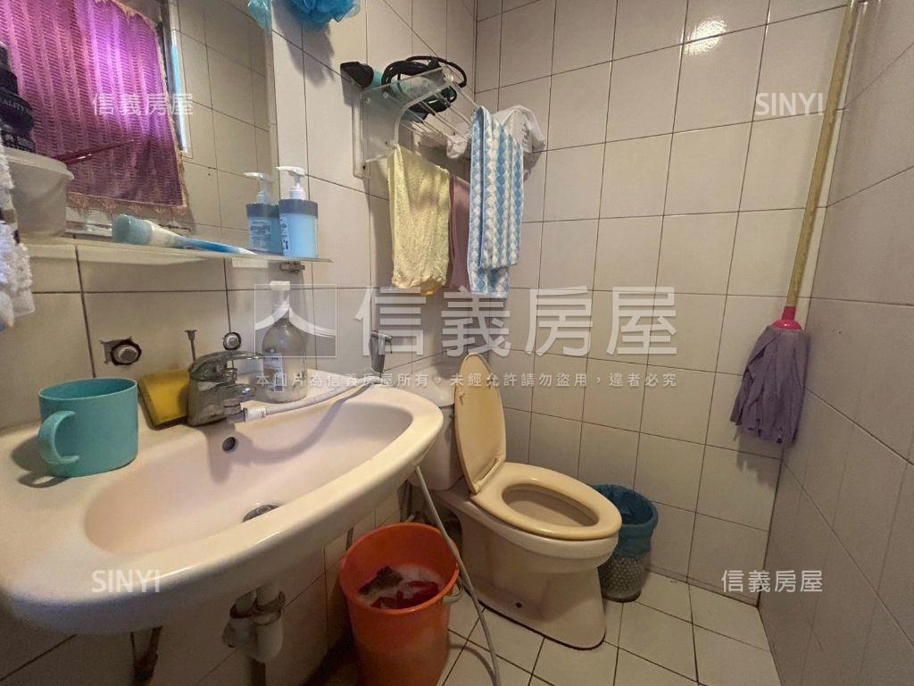 Ｒ１５招財收租雙樓店房屋室內格局與周邊環境