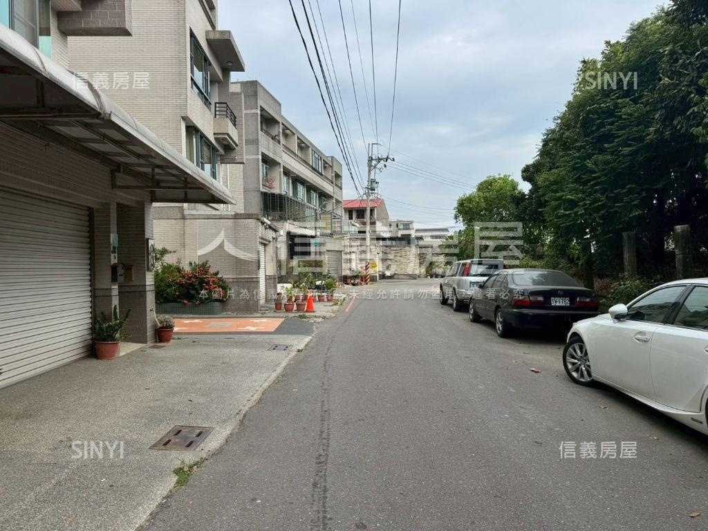 近王行路方方正正之美美地房屋室內格局與周邊環境