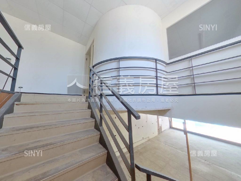 博愛街店面透天房屋室內格局與周邊環境