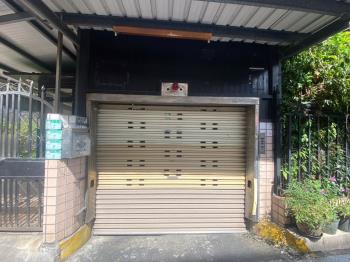 永安街黃金車位