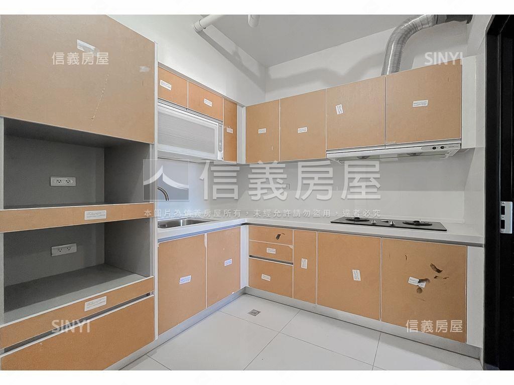 達麗居山面山景四房平車房屋室內格局與周邊環境
