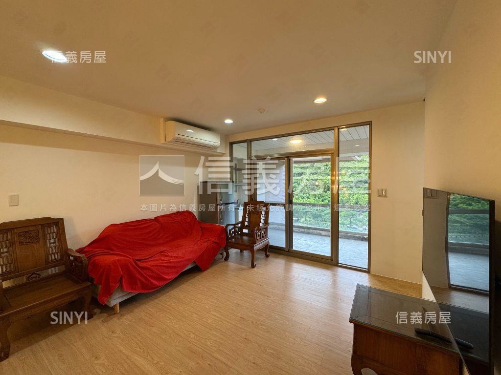 水蓮挑高湖景大戶房屋室內格局與周邊環境