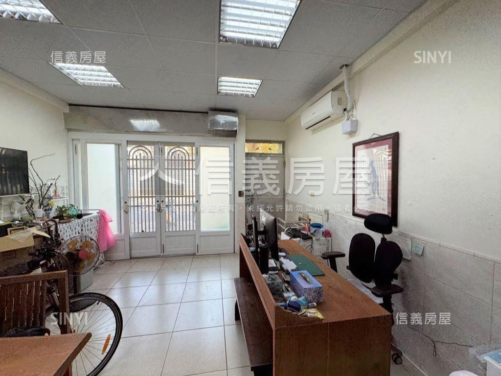 美術館中華正路大地坪透天房屋室內格局與周邊環境