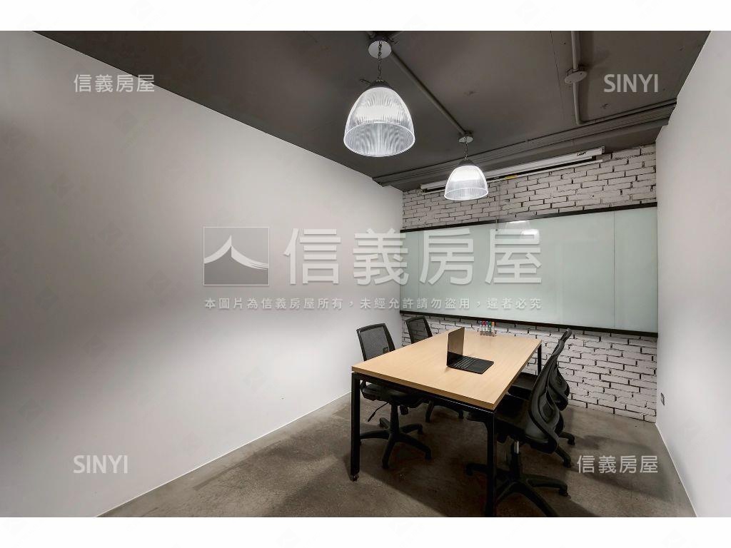 專任明輝百坪雙併純辦房屋室內格局與周邊環境