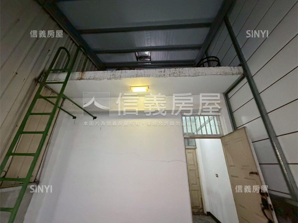賢北街臨路透天房屋室內格局與周邊環境