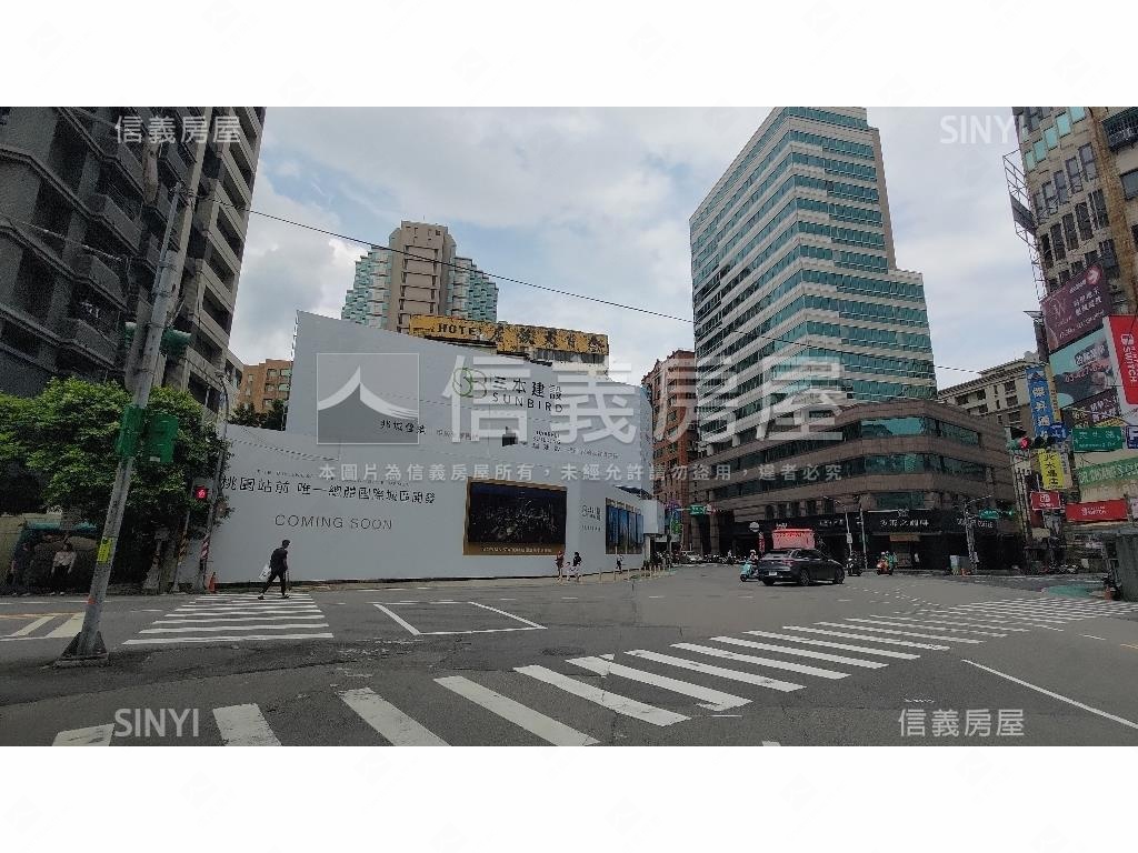 復興路路邊大土地透店房屋室內格局與周邊環境