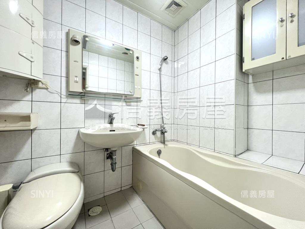 文化天下·高樓景觀美宅房屋室內格局與周邊環境