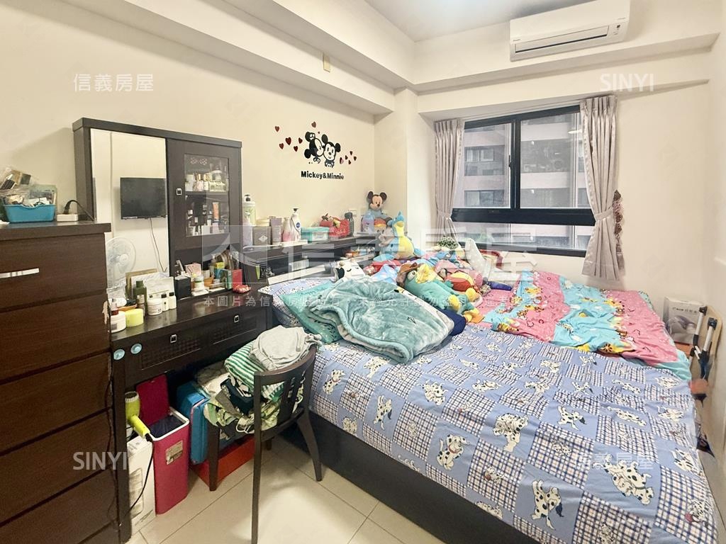 滙美陽台進出稀有大兩房房屋室內格局與周邊環境