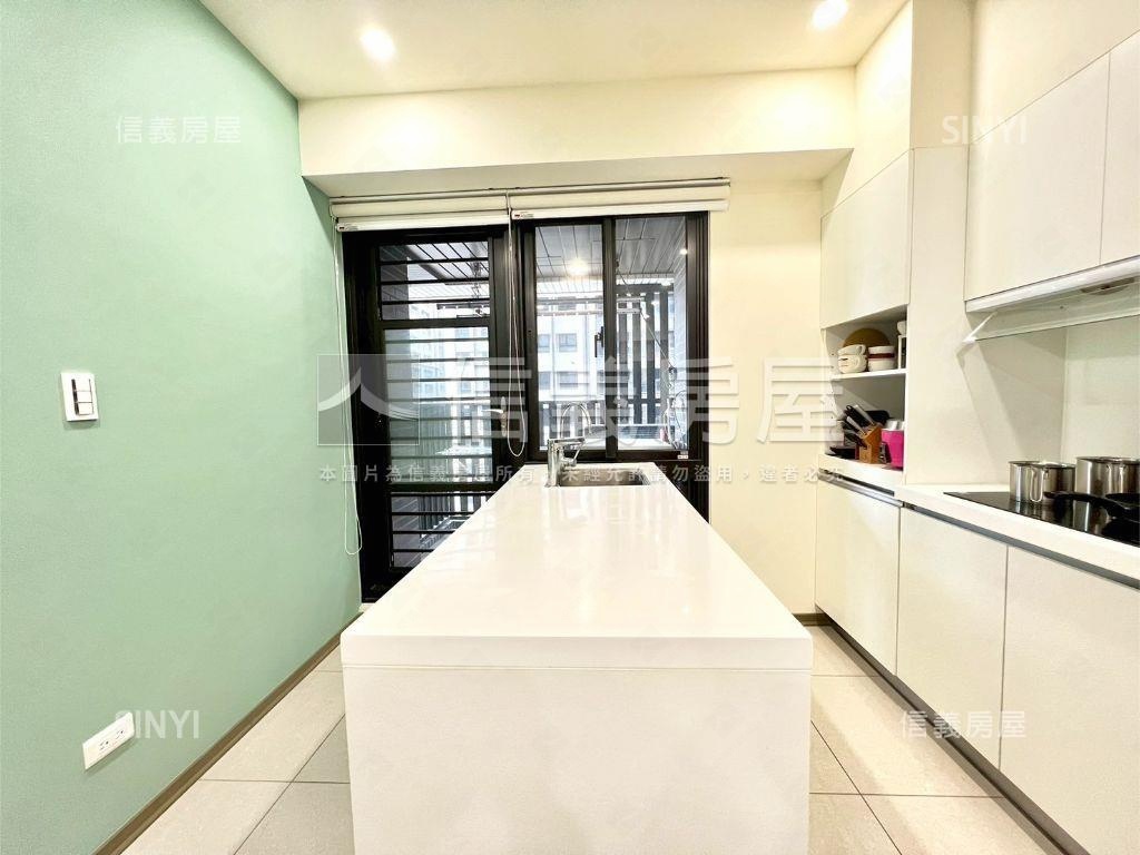 潤隆稀有棟別朝南採光３房房屋室內格局與周邊環境