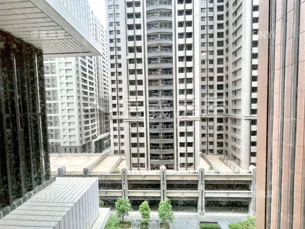 潤隆稀有棟別朝南採光３房房屋室內格局與周邊環境