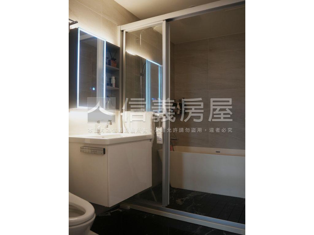 綠意景觀質感裝潢２房房屋室內格局與周邊環境