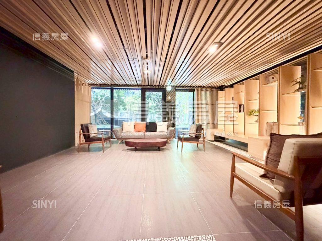 綠意景觀質感裝潢２房房屋室內格局與周邊環境