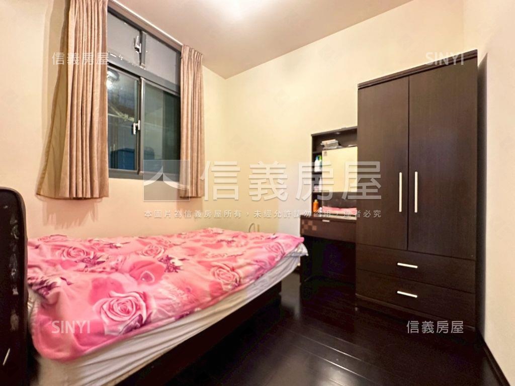 鼎藏光明１樓大空間可看屋房屋室內格局與周邊環境