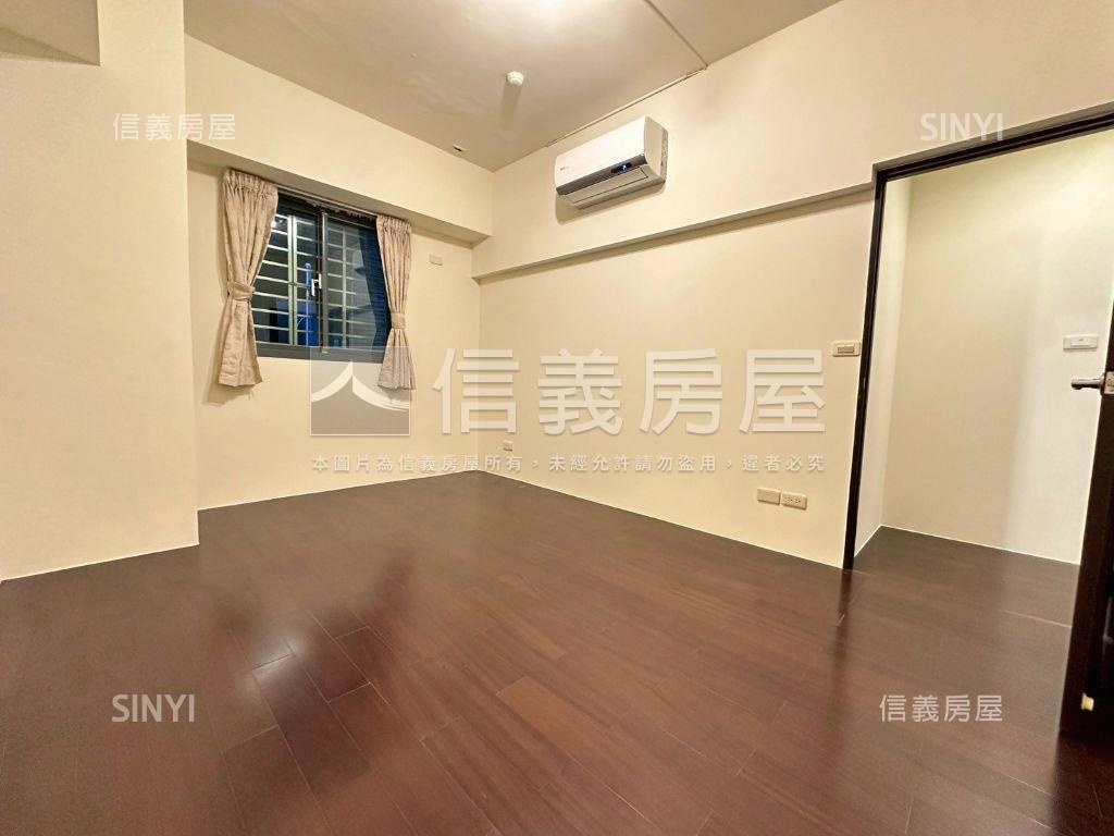 鼎藏光明１樓大空間可看屋房屋室內格局與周邊環境