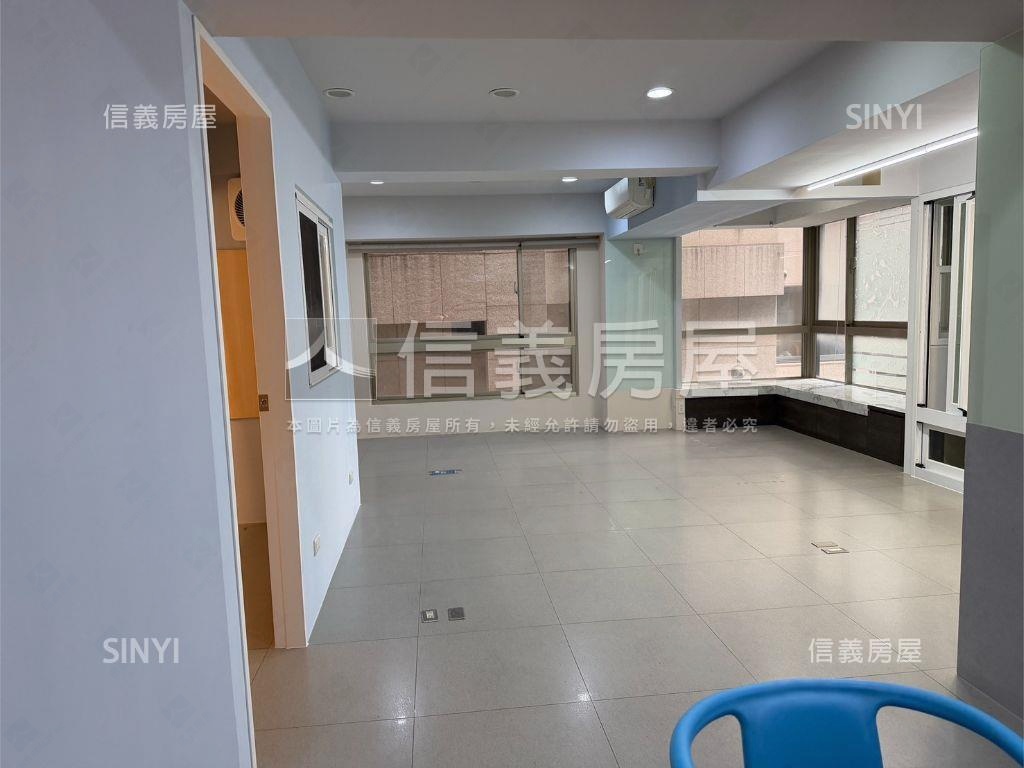敦化微風住辦大樓房屋室內格局與周邊環境