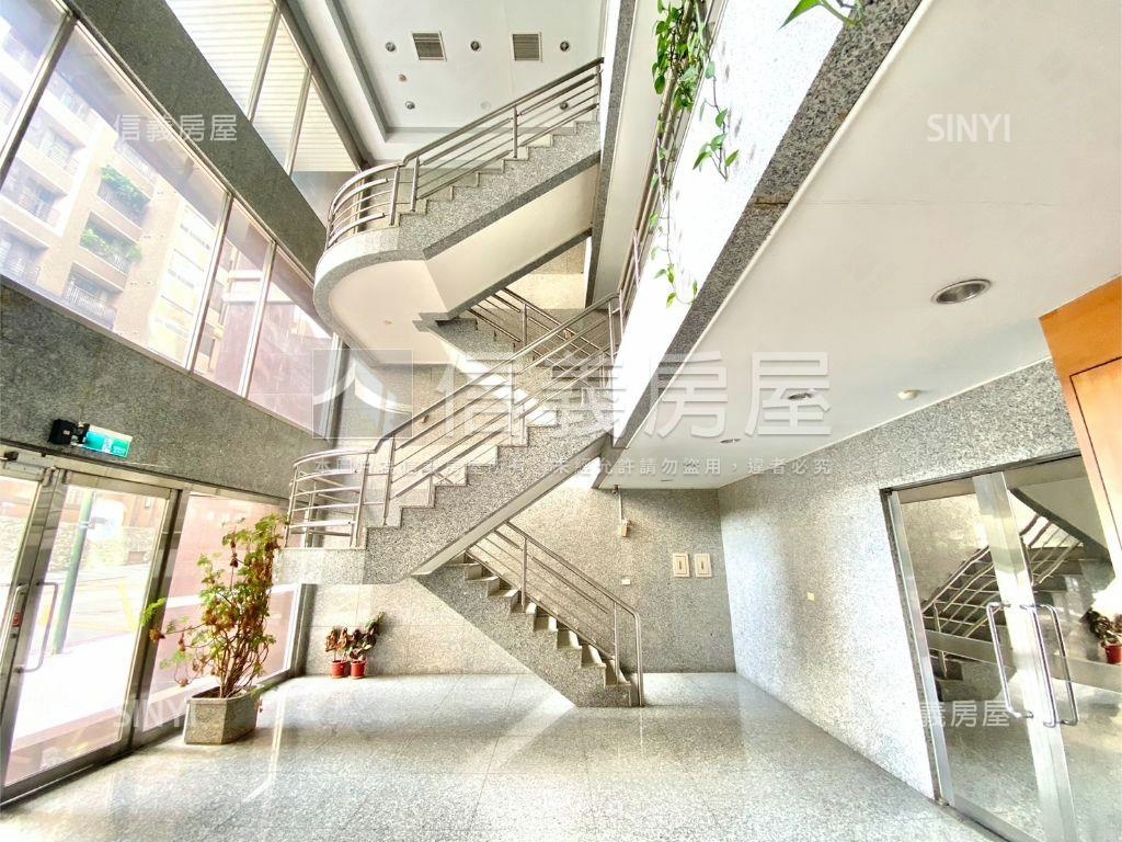 中科西屯商辦工作室可營登房屋室內格局與周邊環境