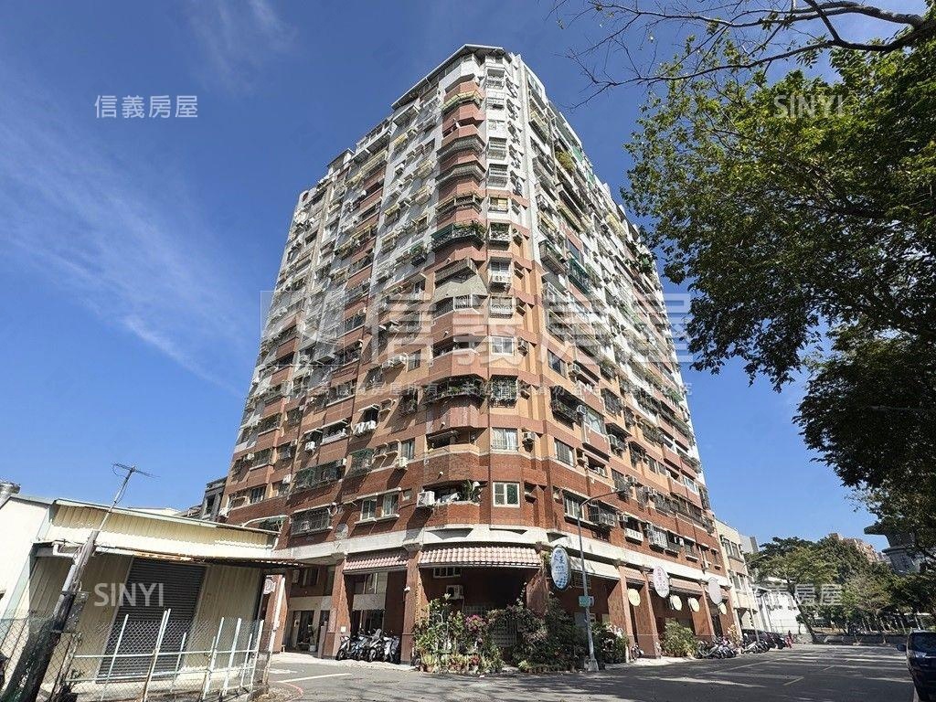 捷運公園首排高樓四房平移房屋室內格局與周邊環境