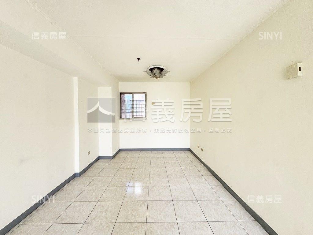 捷運公園首排高樓四房平移房屋室內格局與周邊環境