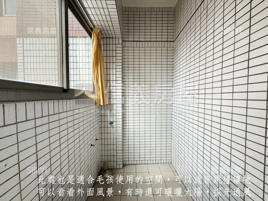 捷運公園首排高樓四房平移房屋室內格局與周邊環境