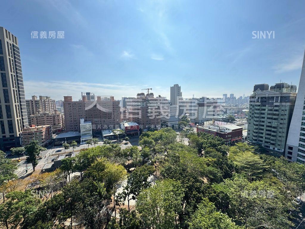 捷運公園首排高樓四房平移房屋室內格局與周邊環境