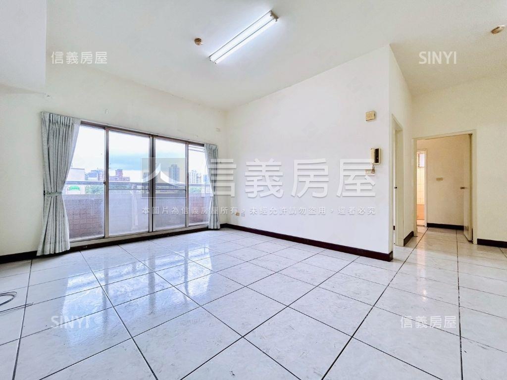 帥近文心崇德捷運站四房讚房屋室內格局與周邊環境