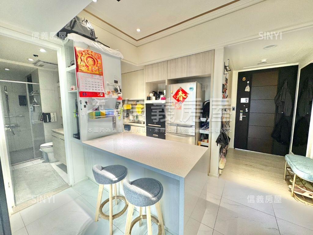 河藍灣⭐質感裝潢邊間三房房屋室內格局與周邊環境