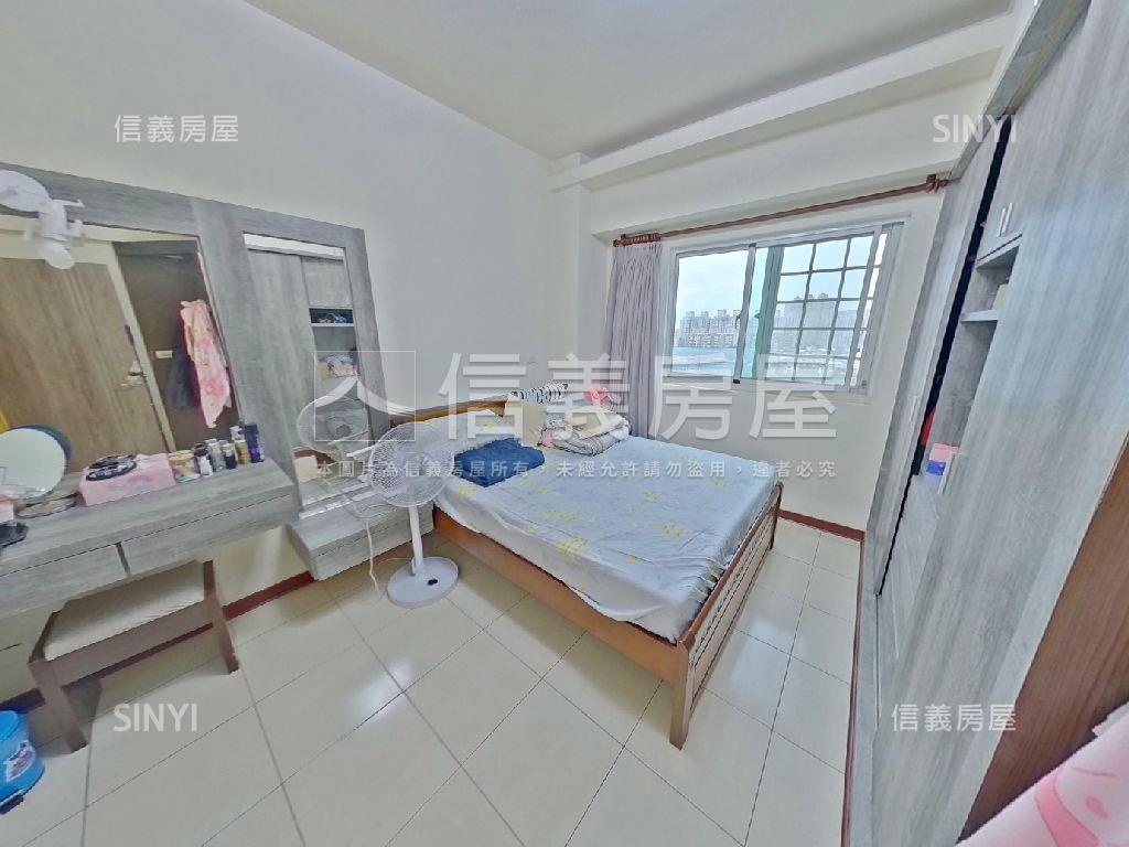 豪景麗寶大３房車位房屋室內格局與周邊環境