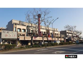 台江文化中心芳鄰店住