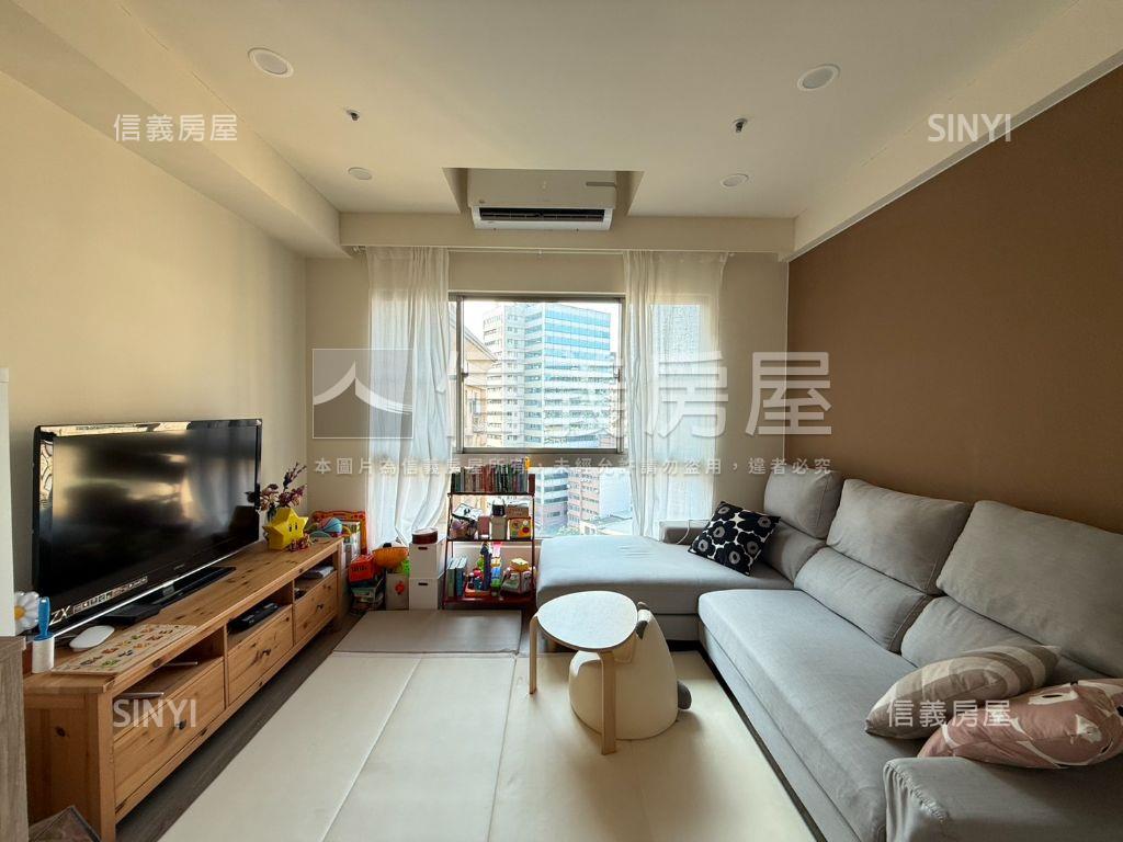 近台茂－專任高樓兩房平車房屋室內格局與周邊環境